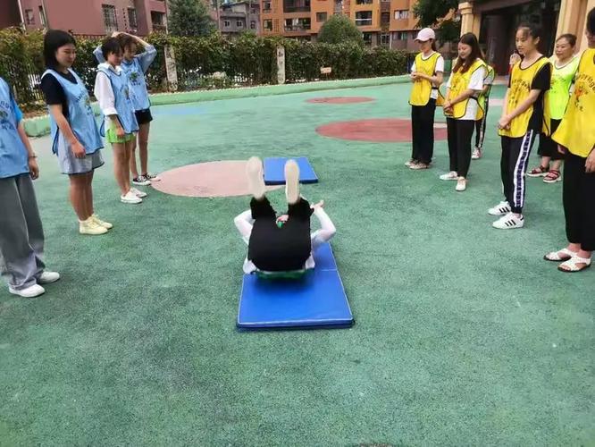 凝心聚力，携手前行——安丽博幼儿园2019年秋季教师团队拓展训练